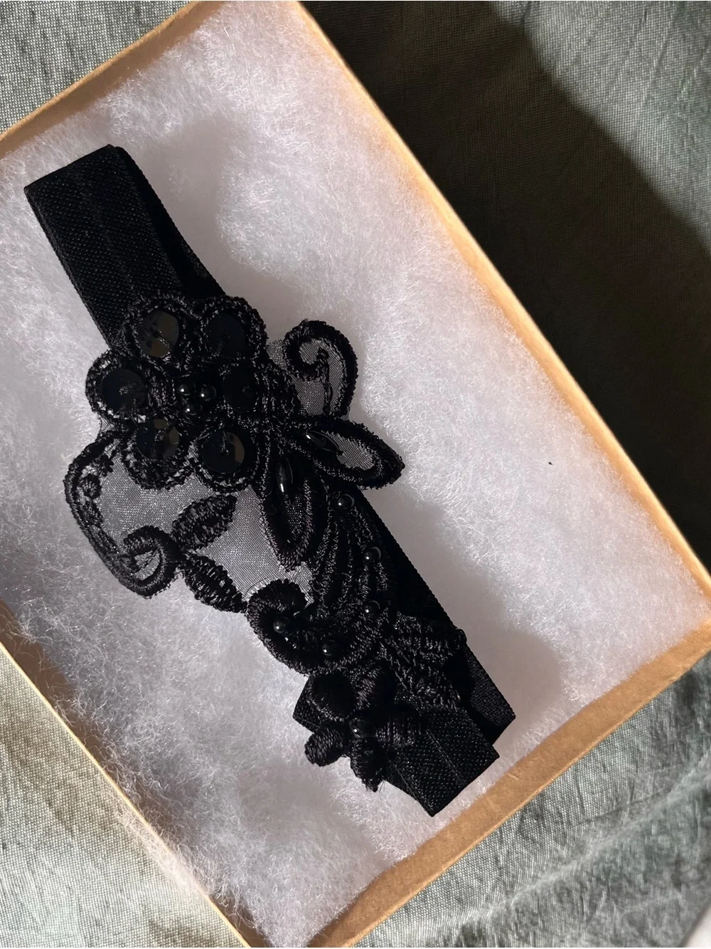 Black Beaded Flower Lace Wedding Garter Set